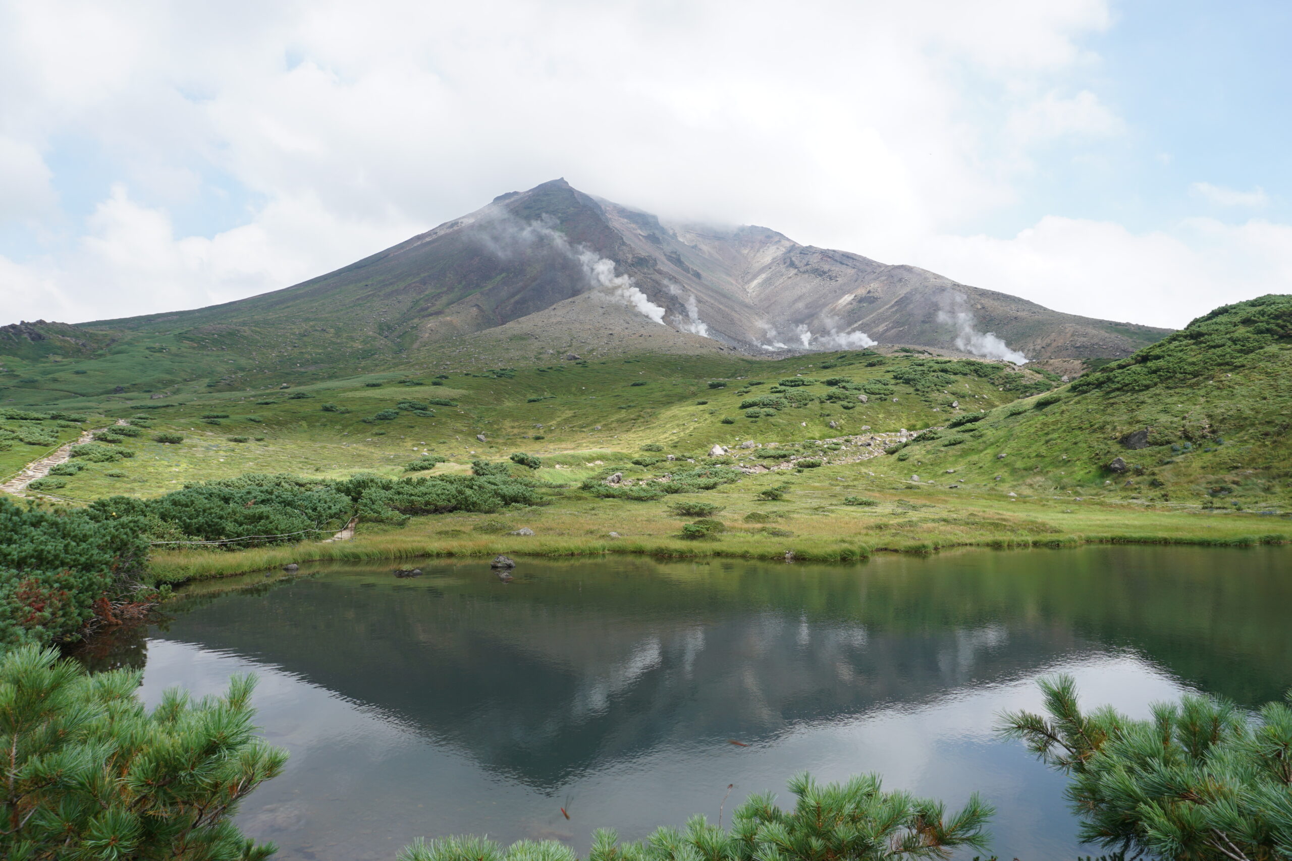 Guide to Hokkaido's best two-day hike: Asahidake to Kurodake
